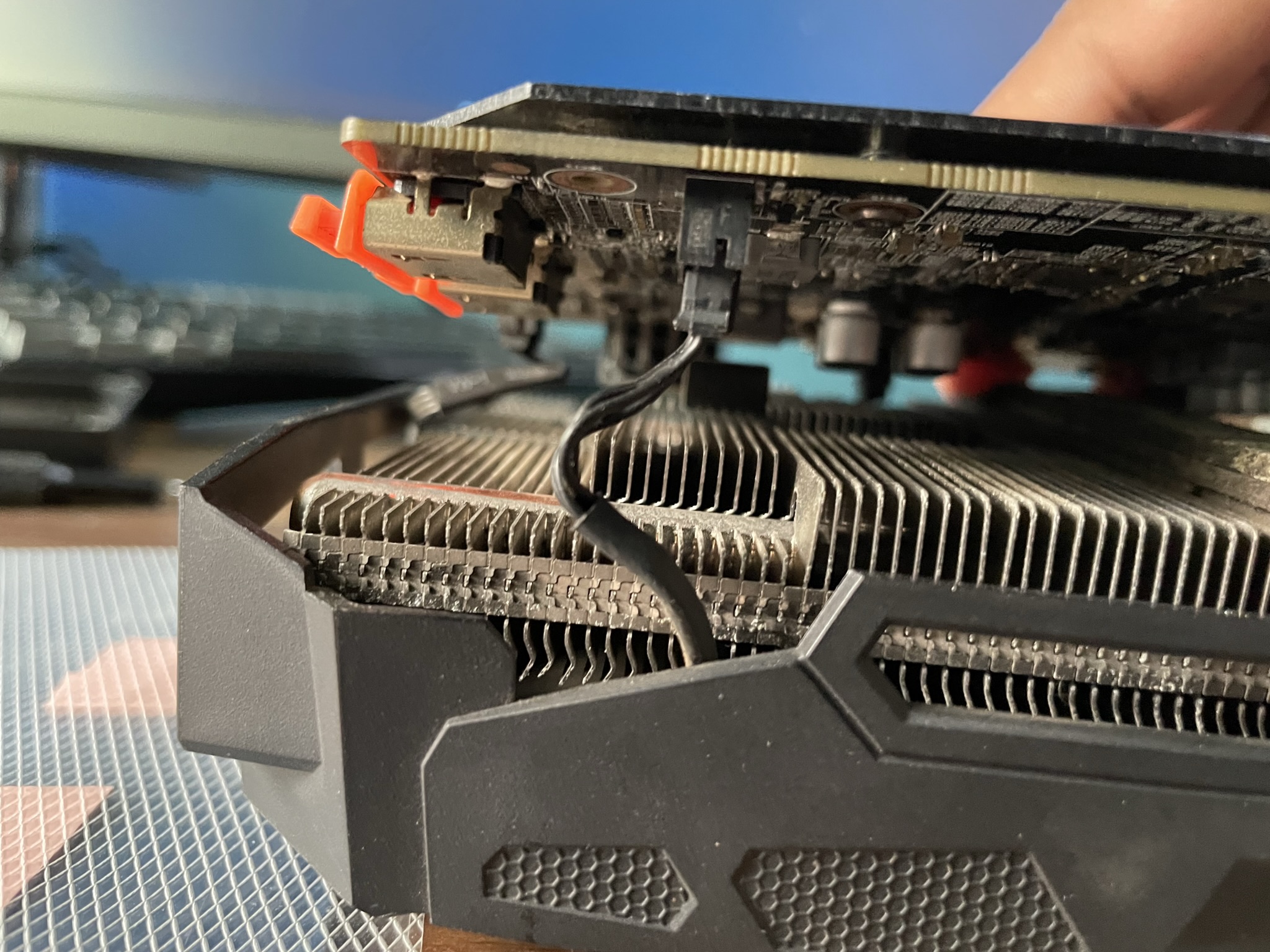connect fan headers