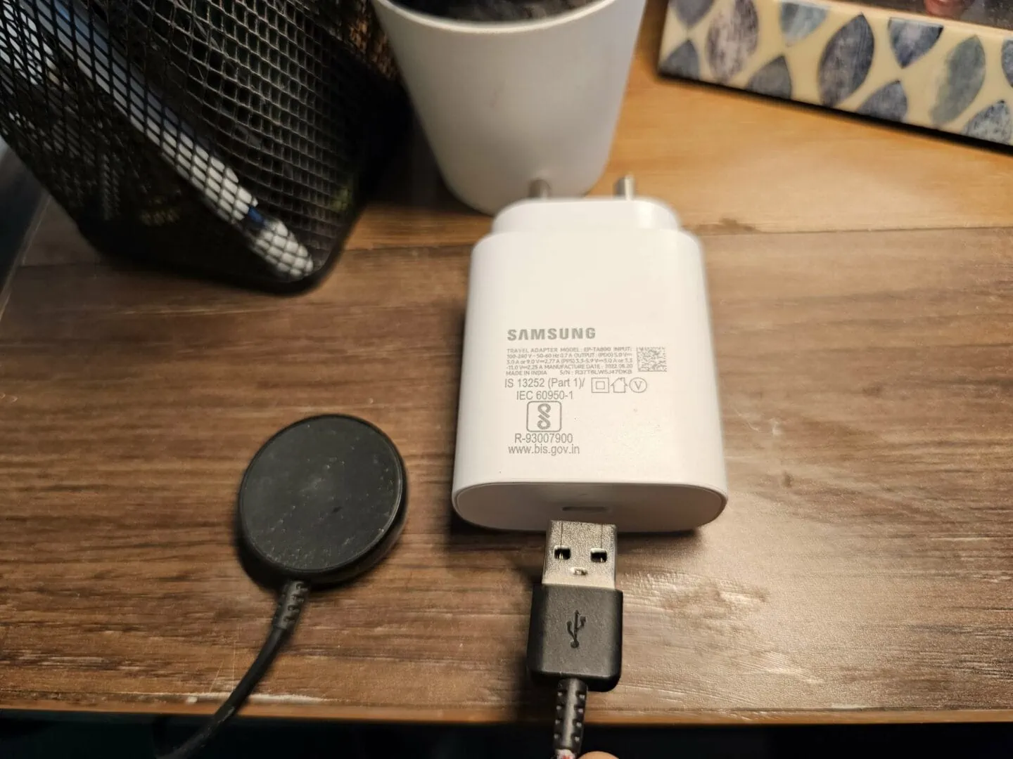 Incompatible power adapter and smartwatch charging cable